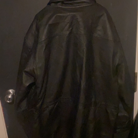 Authentic Leather Jacket 🔥🔥🔥 - Picture 2 of 4